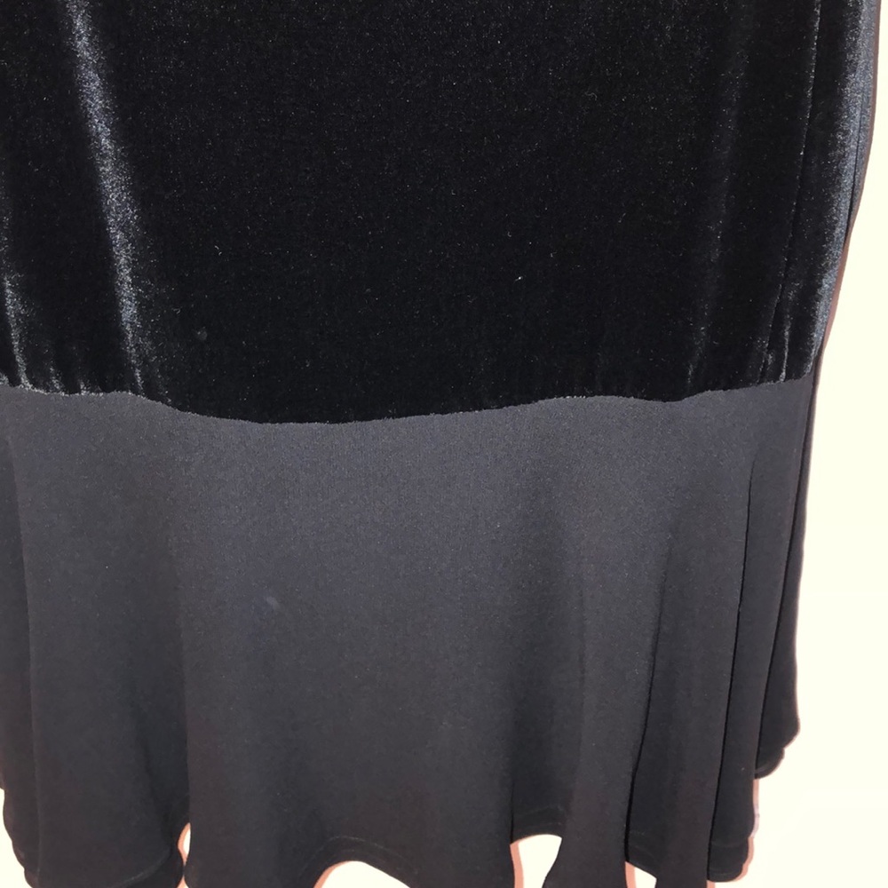 VINTAGE BLOOMINGDALES VELVET & SILK HOLIDAY DRESS - Picture 3 of 5